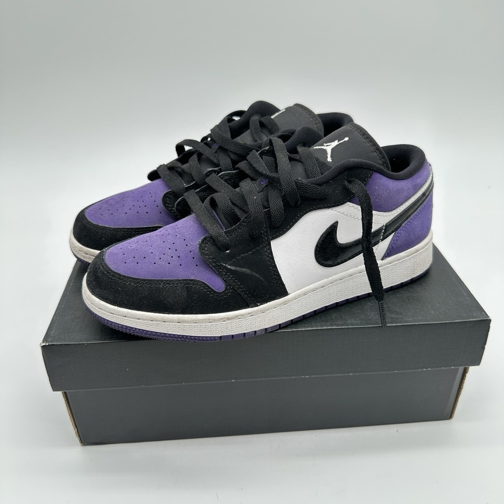 Nike Air Jordan 1 Low GS Court Purple Sneakers Youth 6.5Y Streetwear Hypebeast